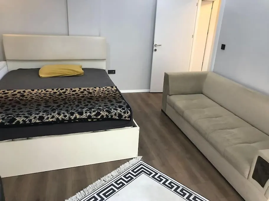 Apartment Ulasim Kolayligi Saglayan, Kiralik Oda Izmir